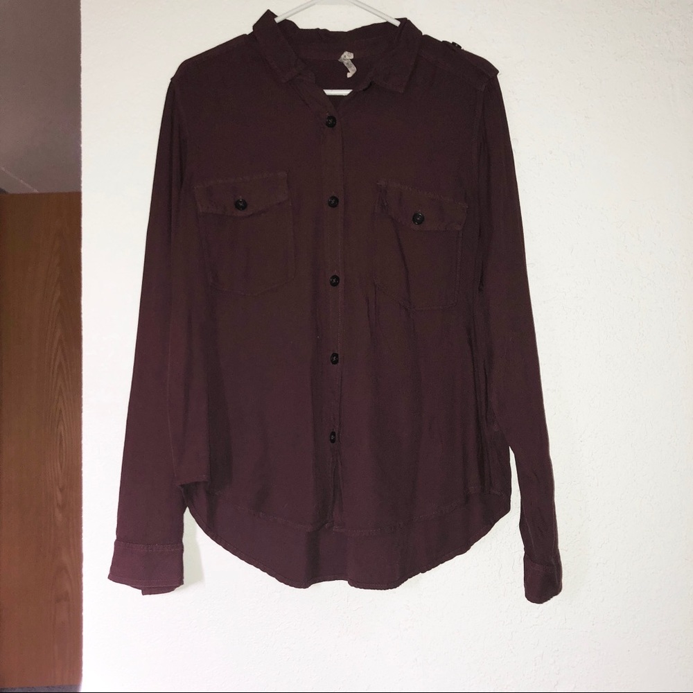 ❗️SOLD❗️XL burgundy button up